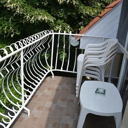 Jankó Apartman *